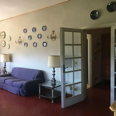 Casa Vacanze Nonna Lina بيت للعطل ألبينغا